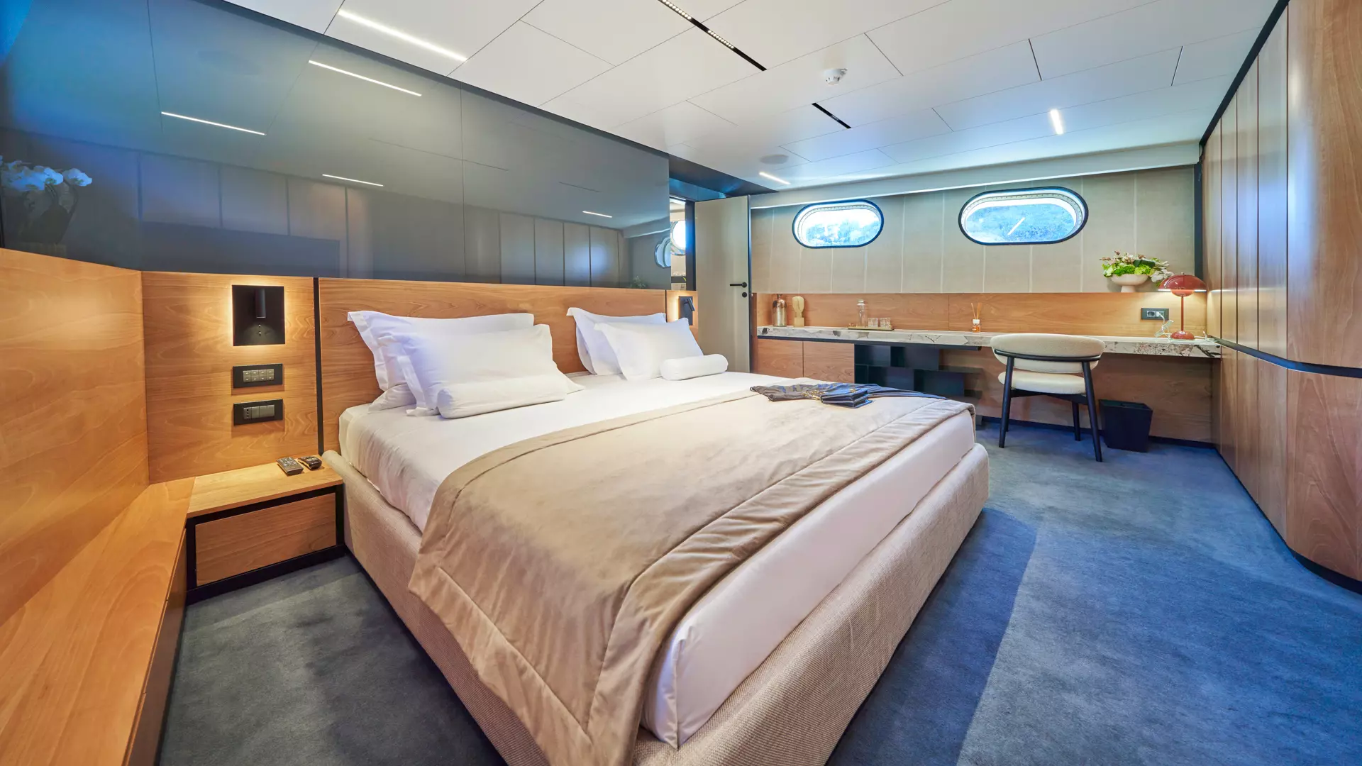 22-Mar-Allure-Master-cabin _.JPG