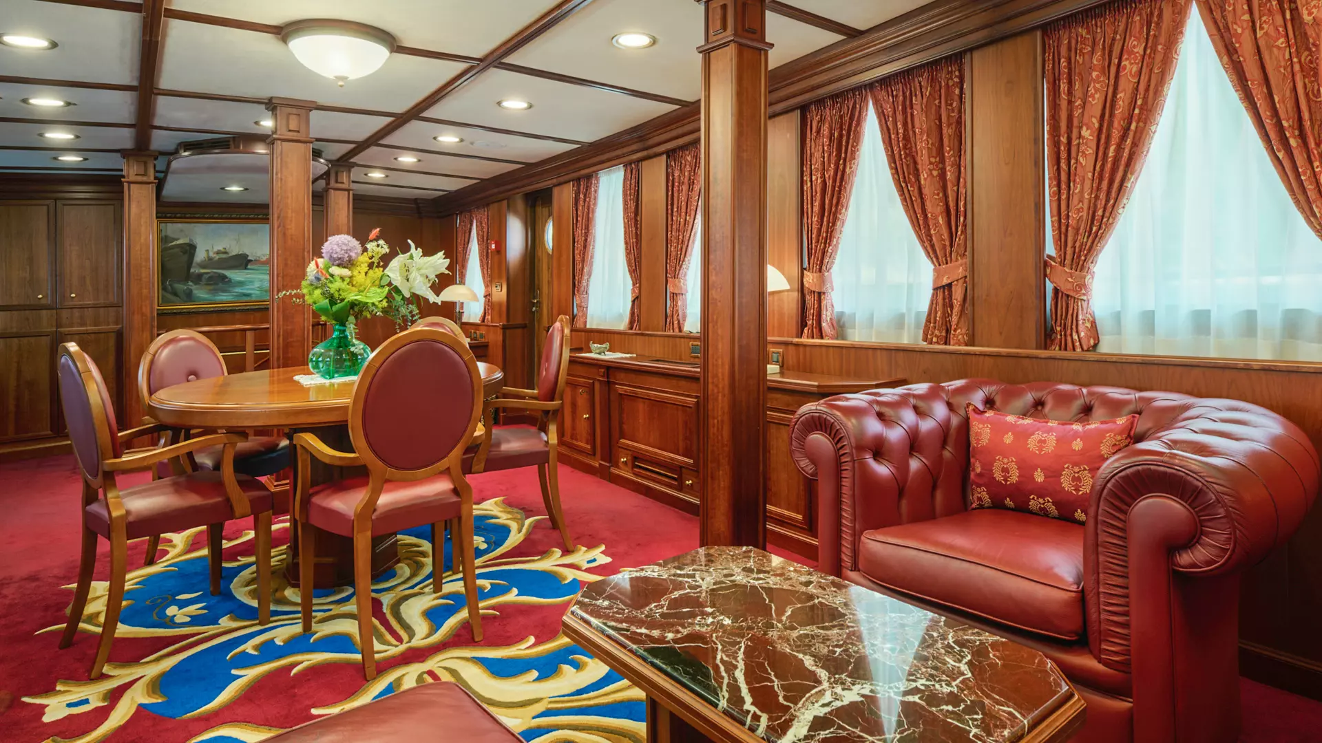 21-Seagull-II-Master-private-saloon-main-deck_ _.JPG
