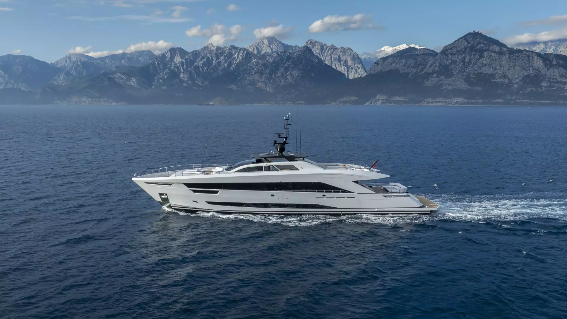 Alia Yachts Unveiled the Custom 43-Meter Ximena