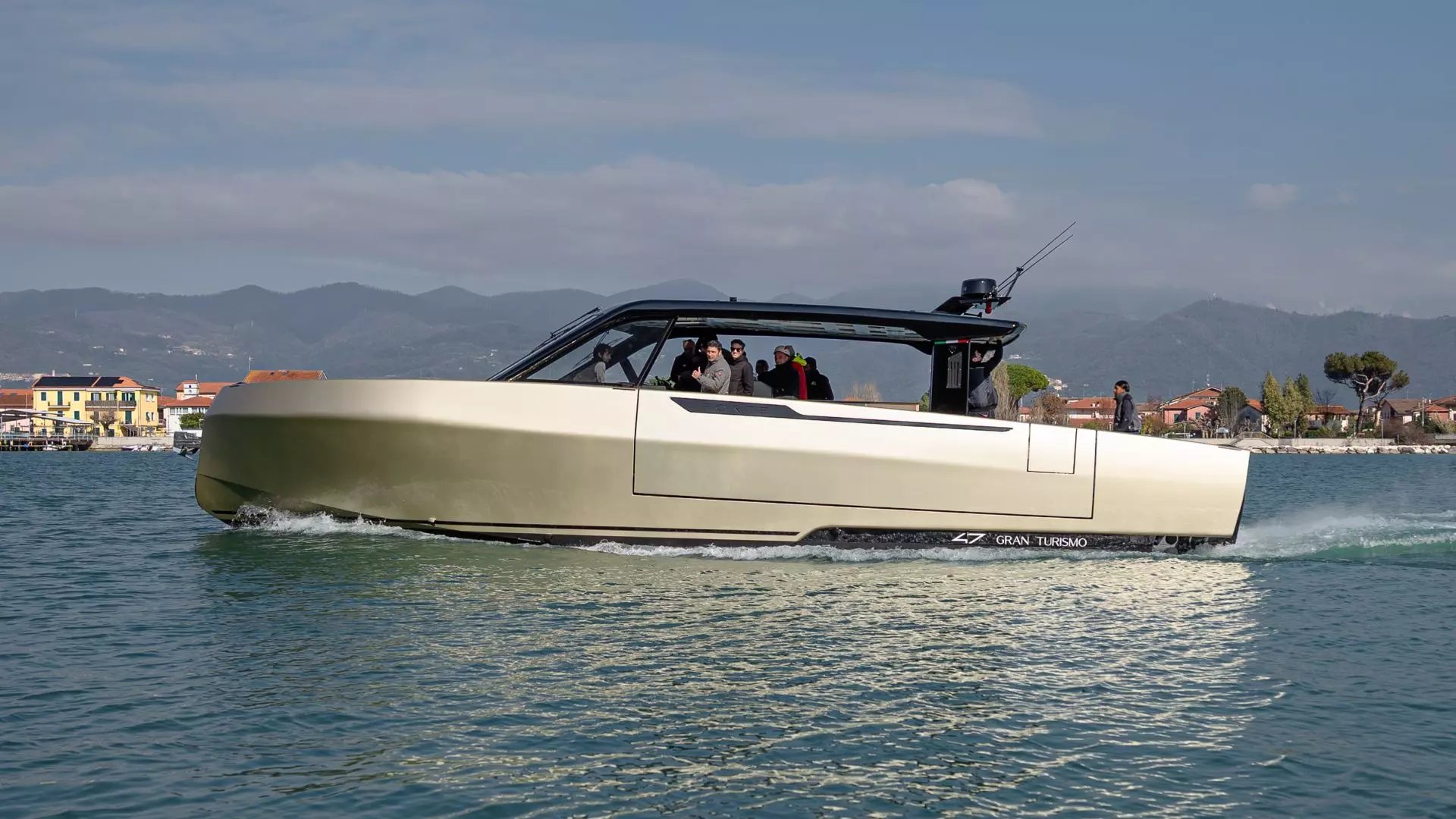 Forte 47 Gran Turismo Hits the Water
