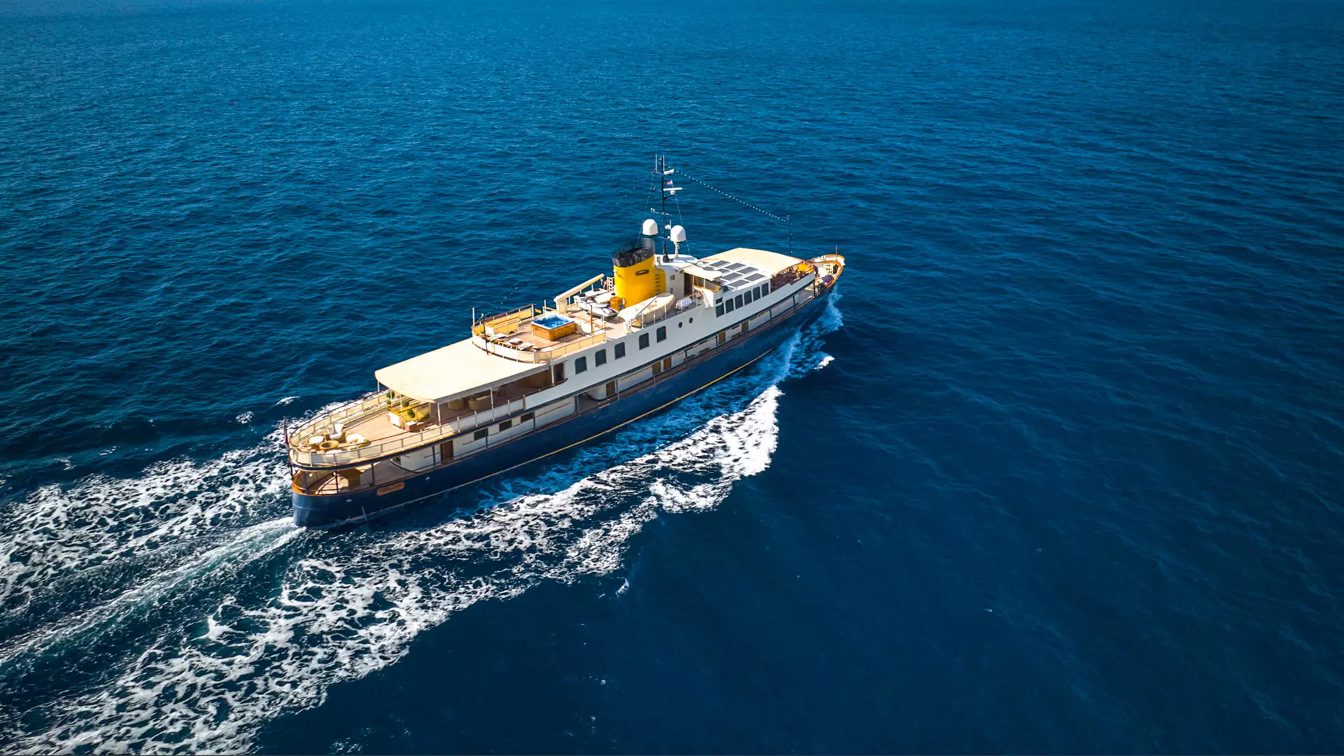 02-Seagull-II-aft-sailing _ _.JPG