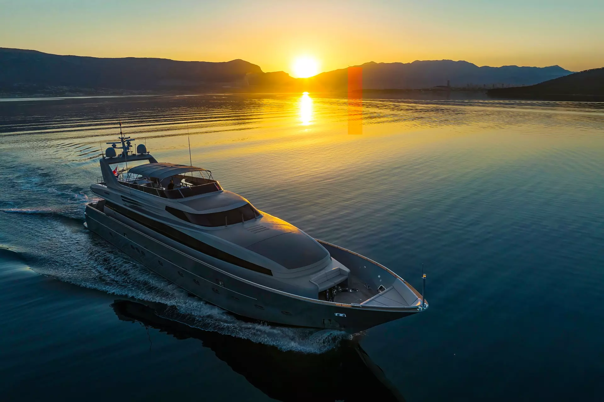 05-Anavi-sunset-cruising.JPG
