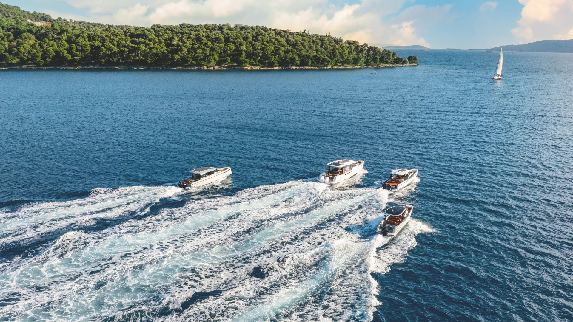 Saxdor Yachts: Finnish Yachting School