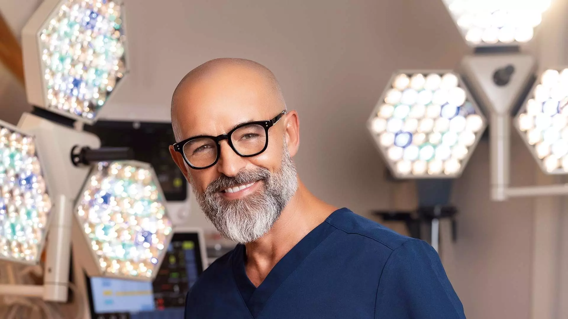 Siniša Glumičić: Region’s Top Aesthetic Surgeon