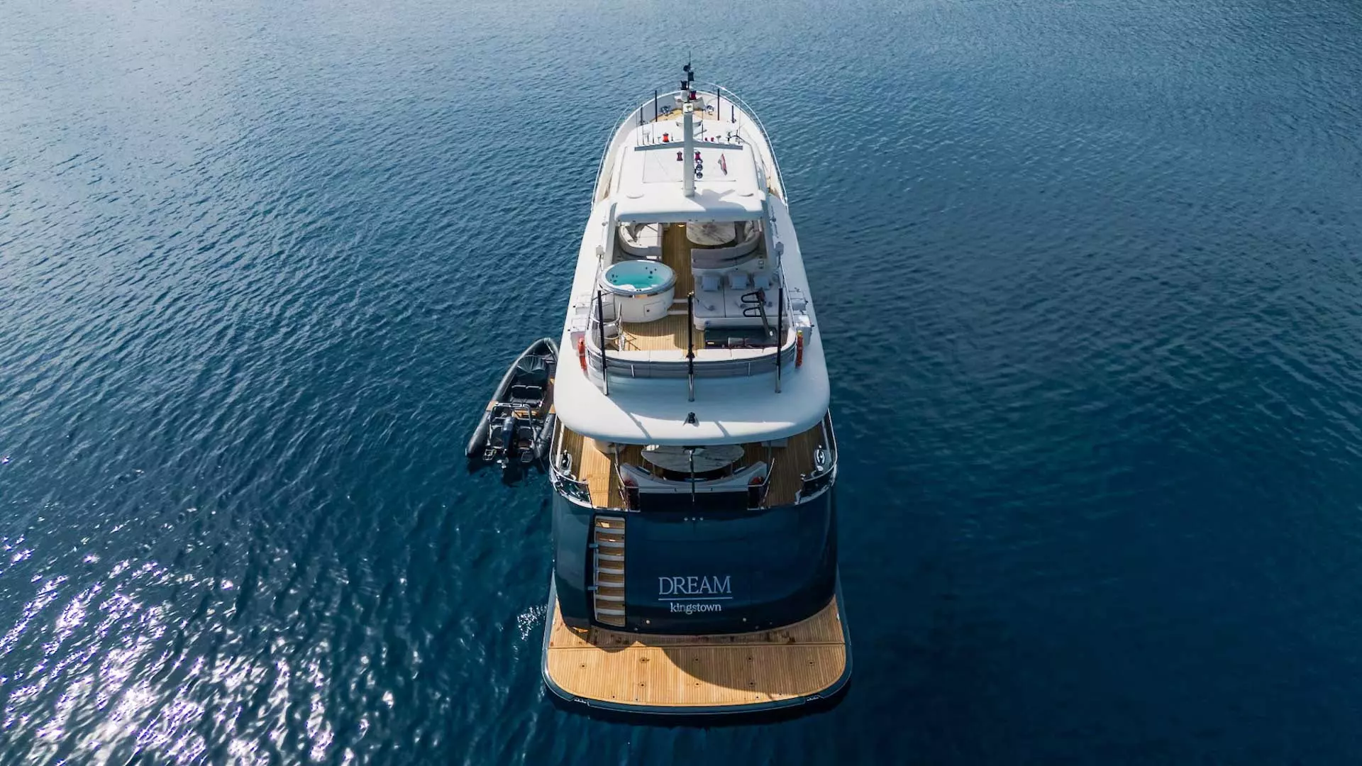 04-Dream-stern_.jpg