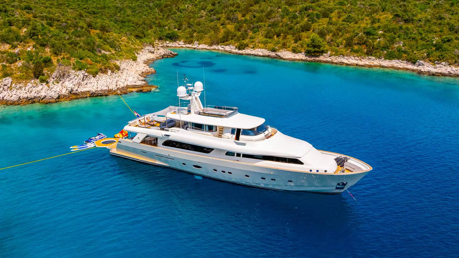Luxury Yacht Klobuk Walkthrough