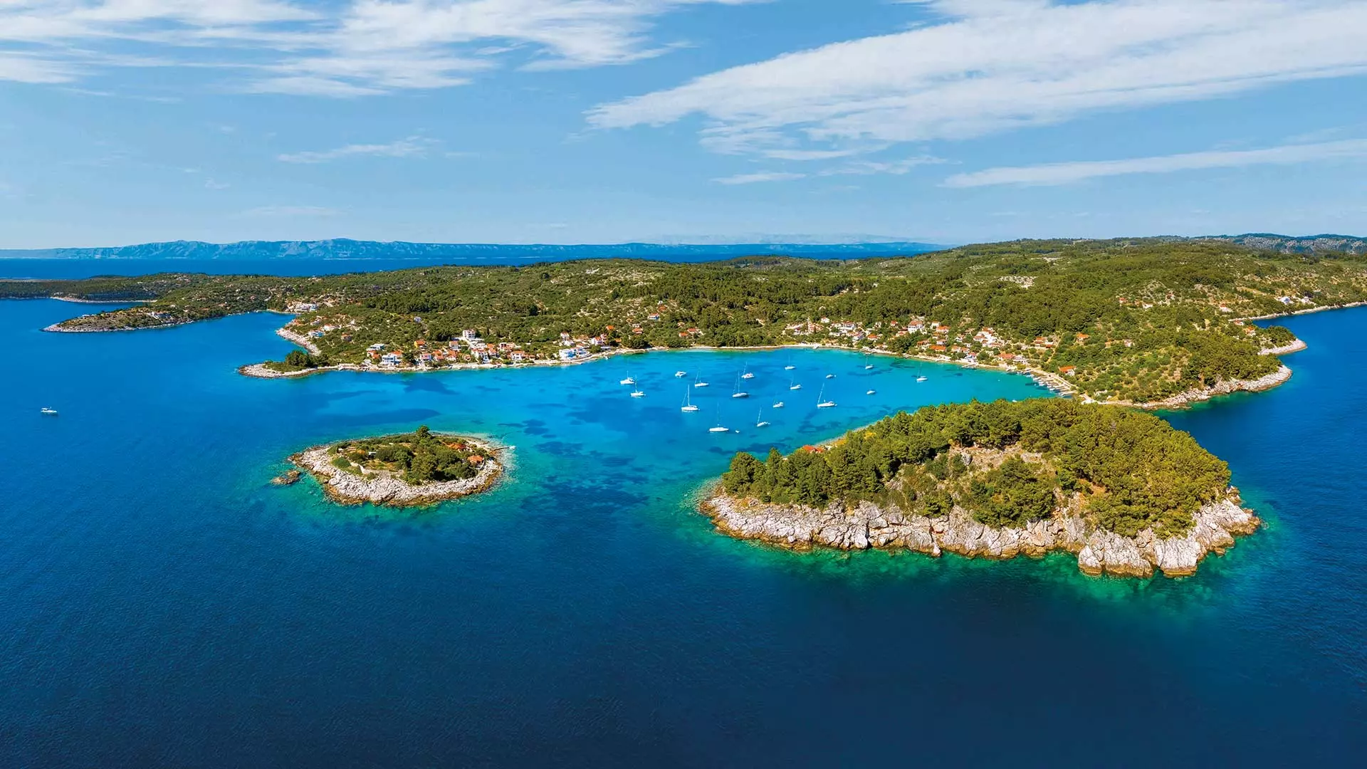 Korčula Island Insider Guide: Top Yachting Tips and Secrets