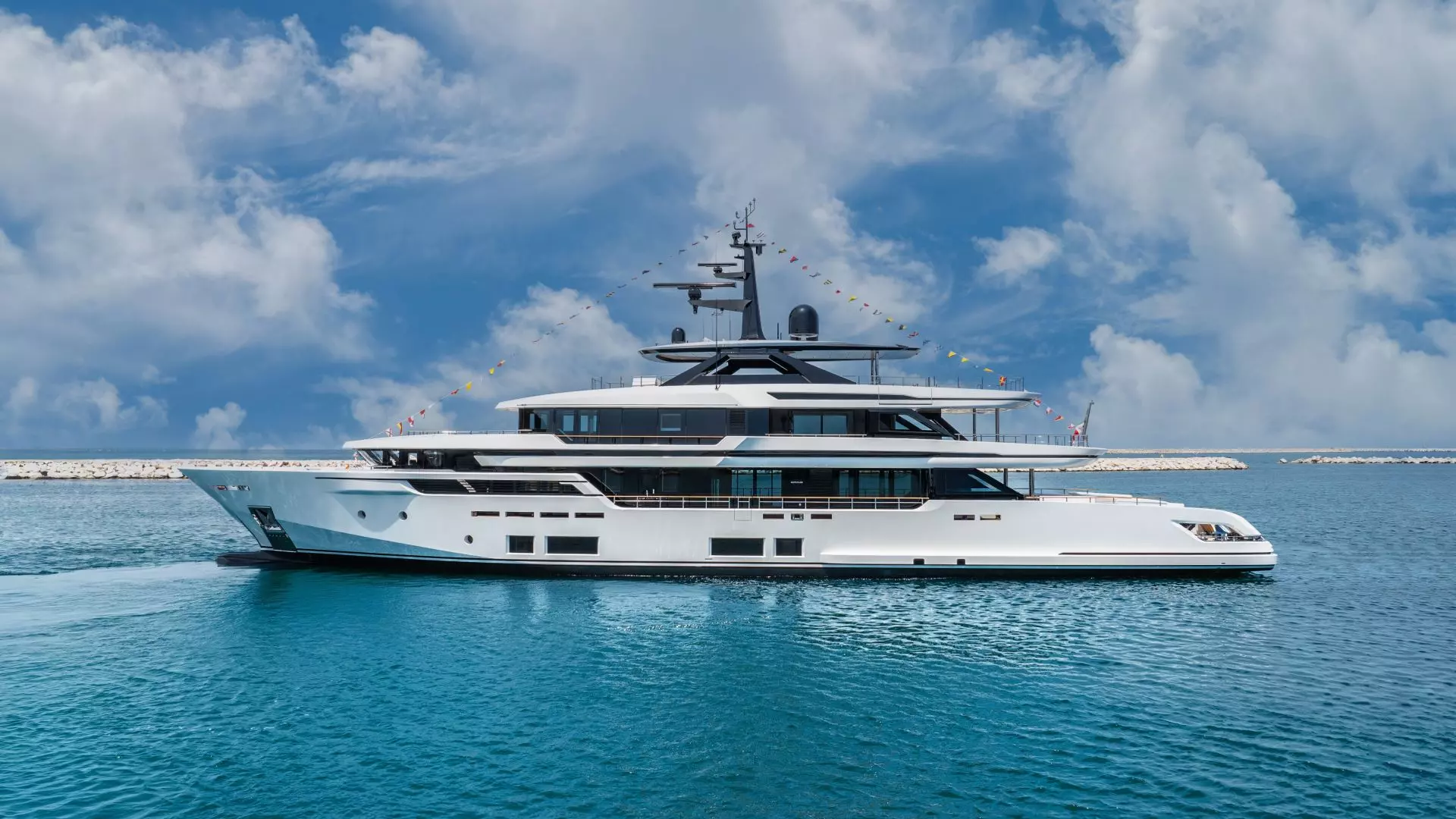 Custom Line 50: Discover the 50-Meter Aluminium Dream