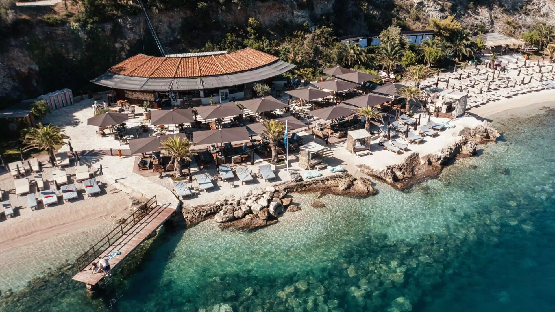 Coral beach club