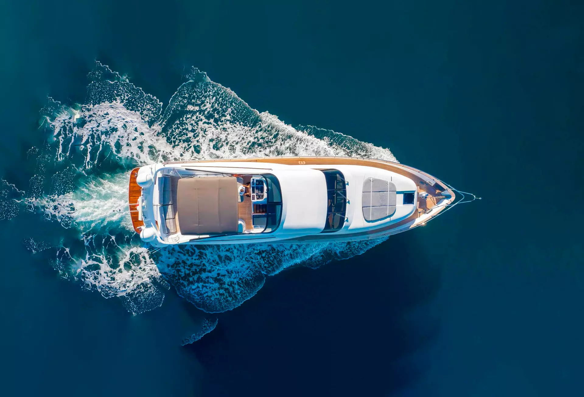 08--HOPE-cruising-top v2.jpg