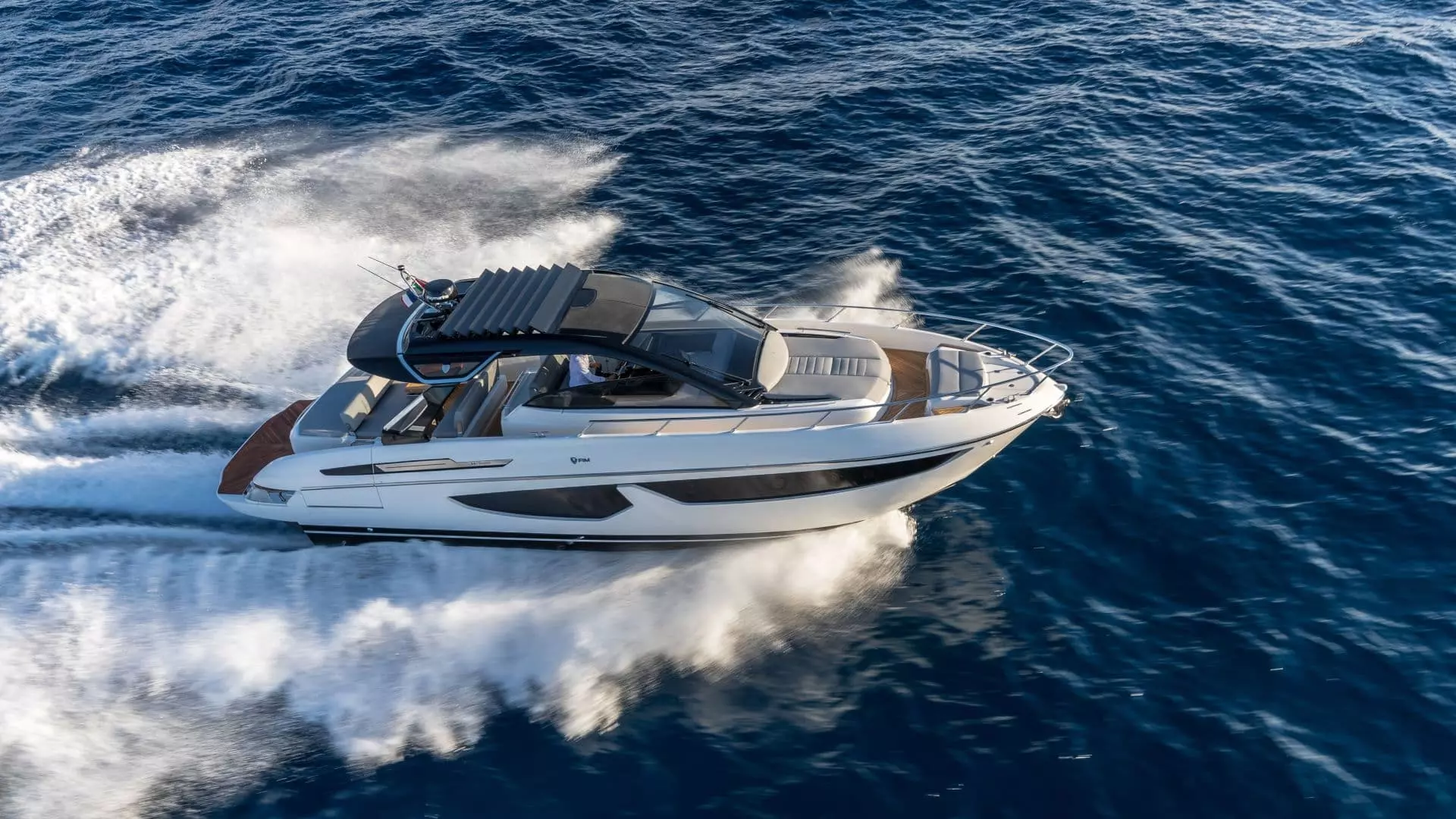 FIM Yachts: Italian Dolcevita and Enthusiasm for Sea