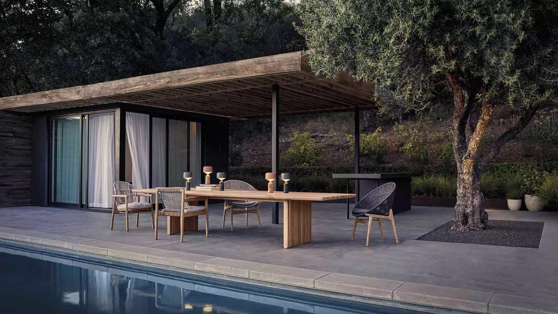 Outdoor Design Furniture: Welcome to The Serene Oasis