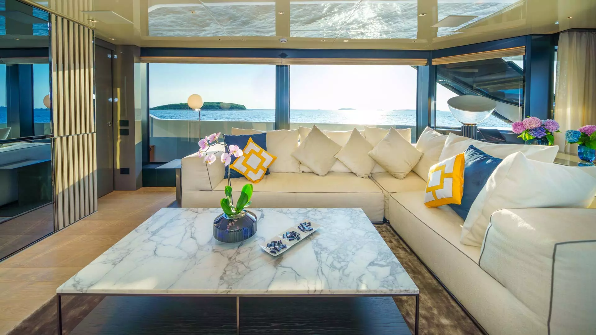 28-Primus-salon-lounge_.jpg
