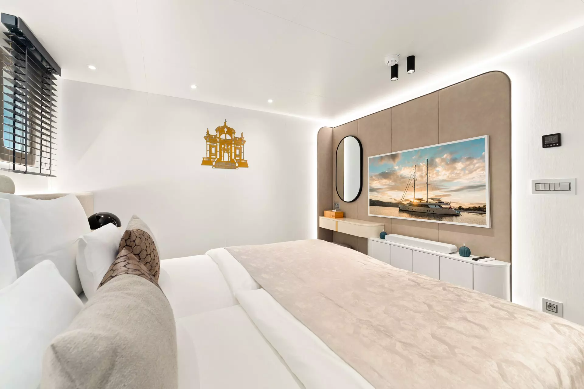 58. MAXITA Dubrovnik stateroom - Lower deck.jpg