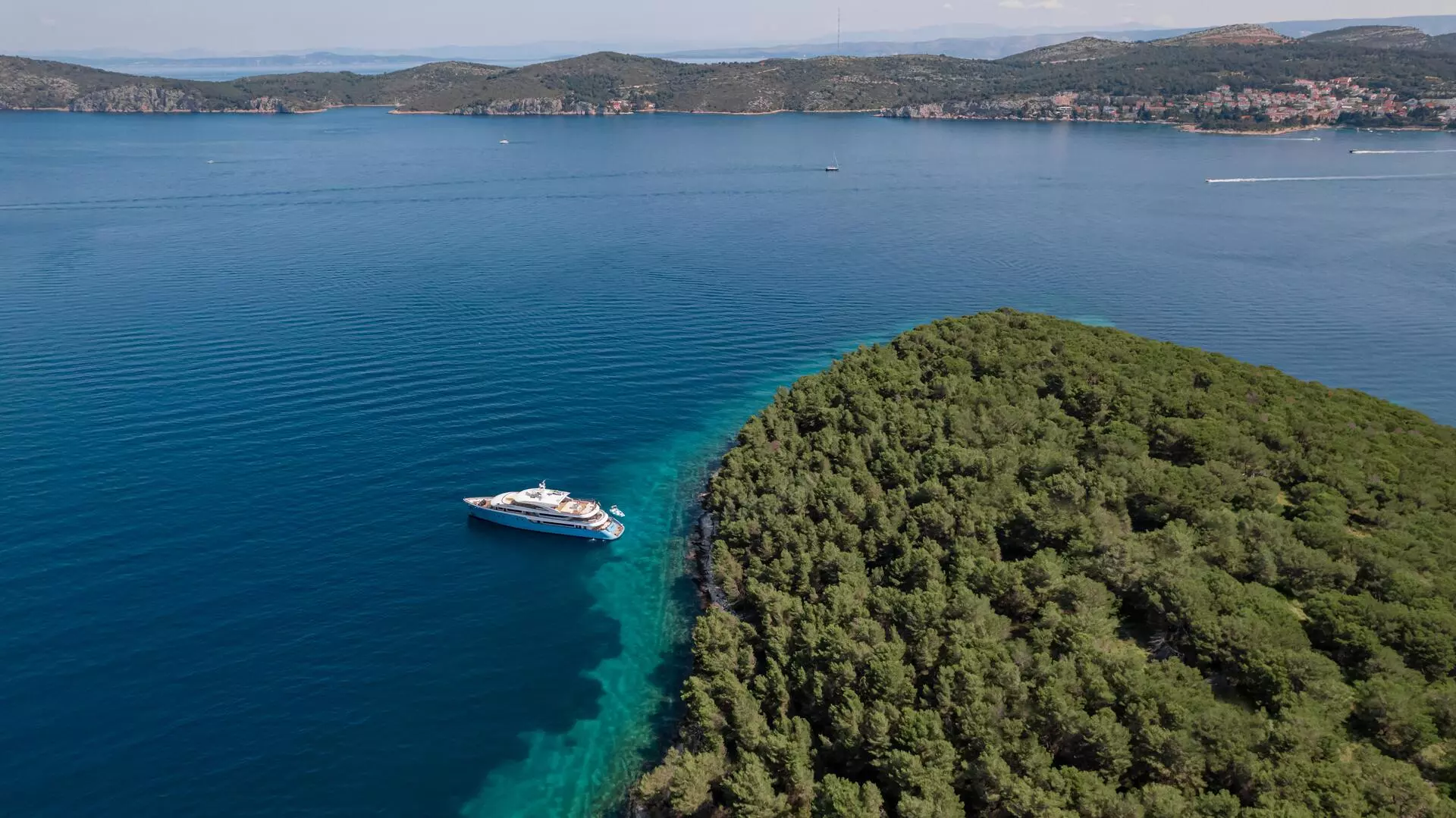 01 - Exterior (25).jpg