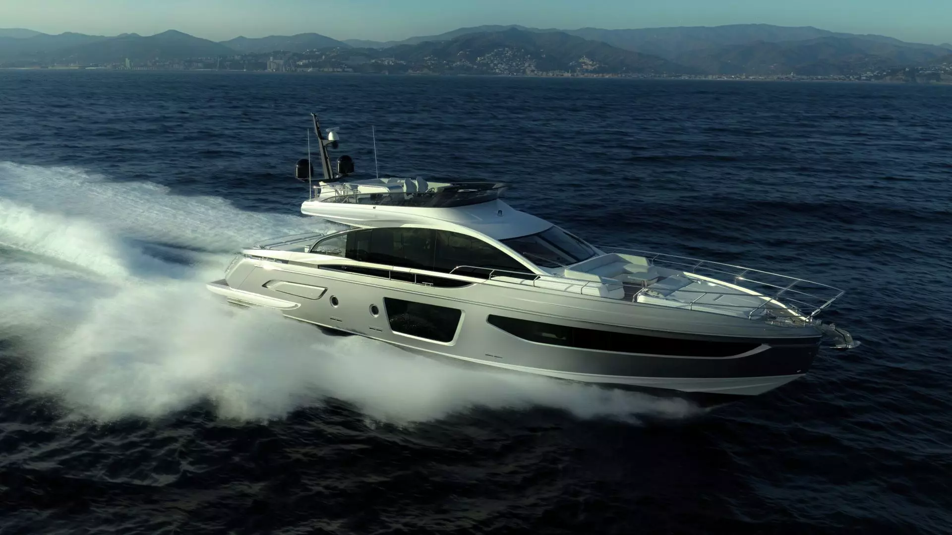 Azimut S7: The Sport Yacht With a Green Heart
