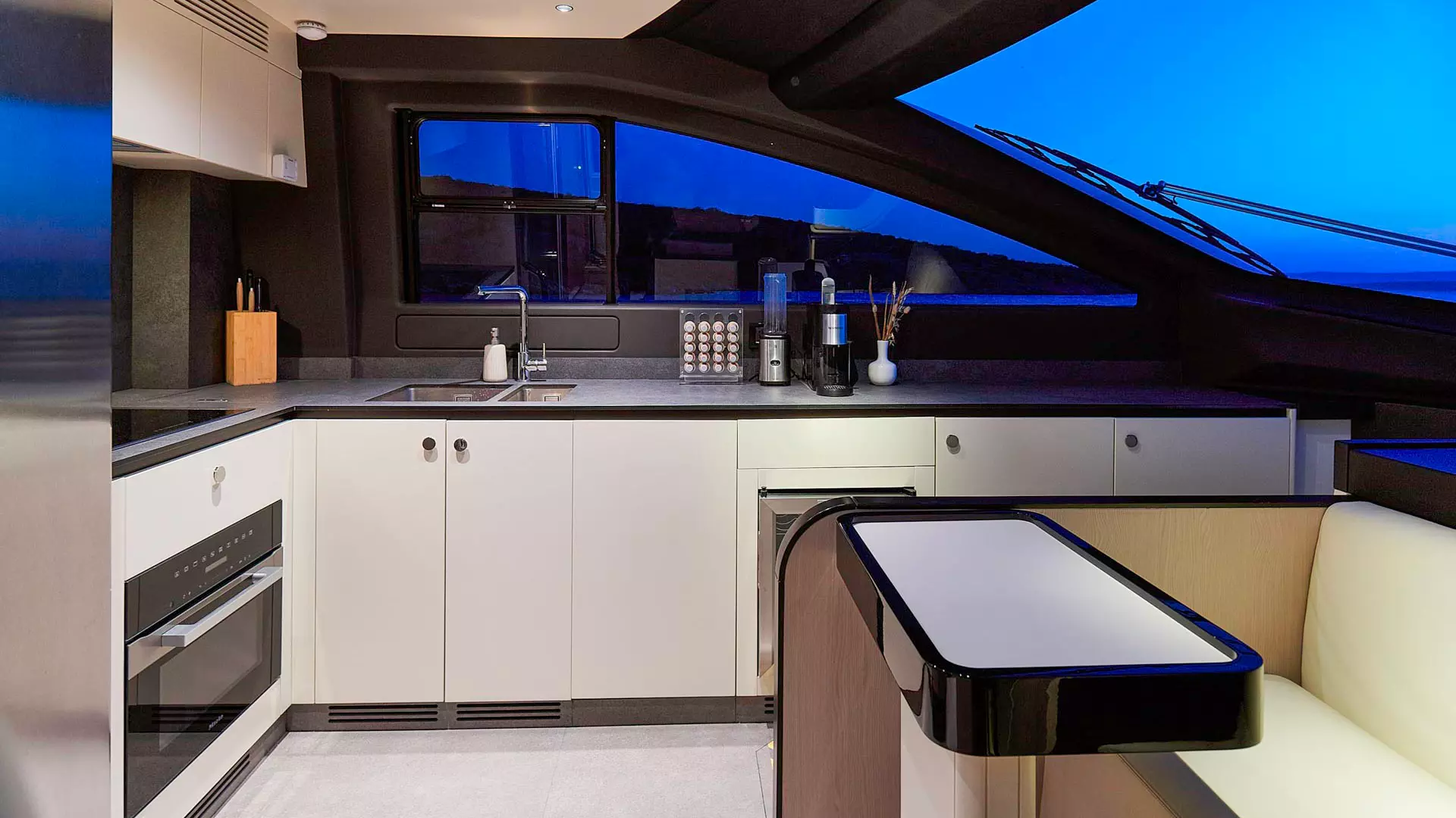 22 OMR Group galley _.JPG