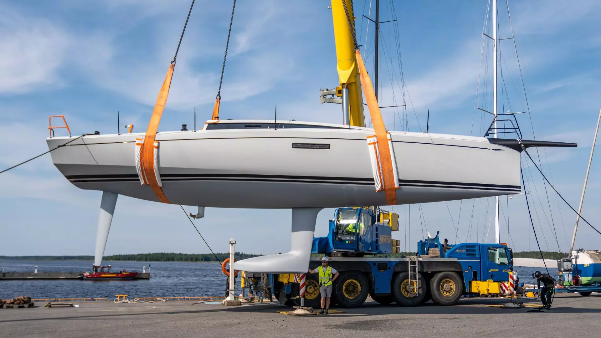 Nautor Swan Launches The Perfect Cross-Over: Clubswan 43