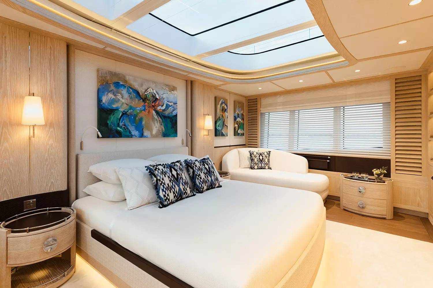 31 CALYPSO_Master cabin1.jpg