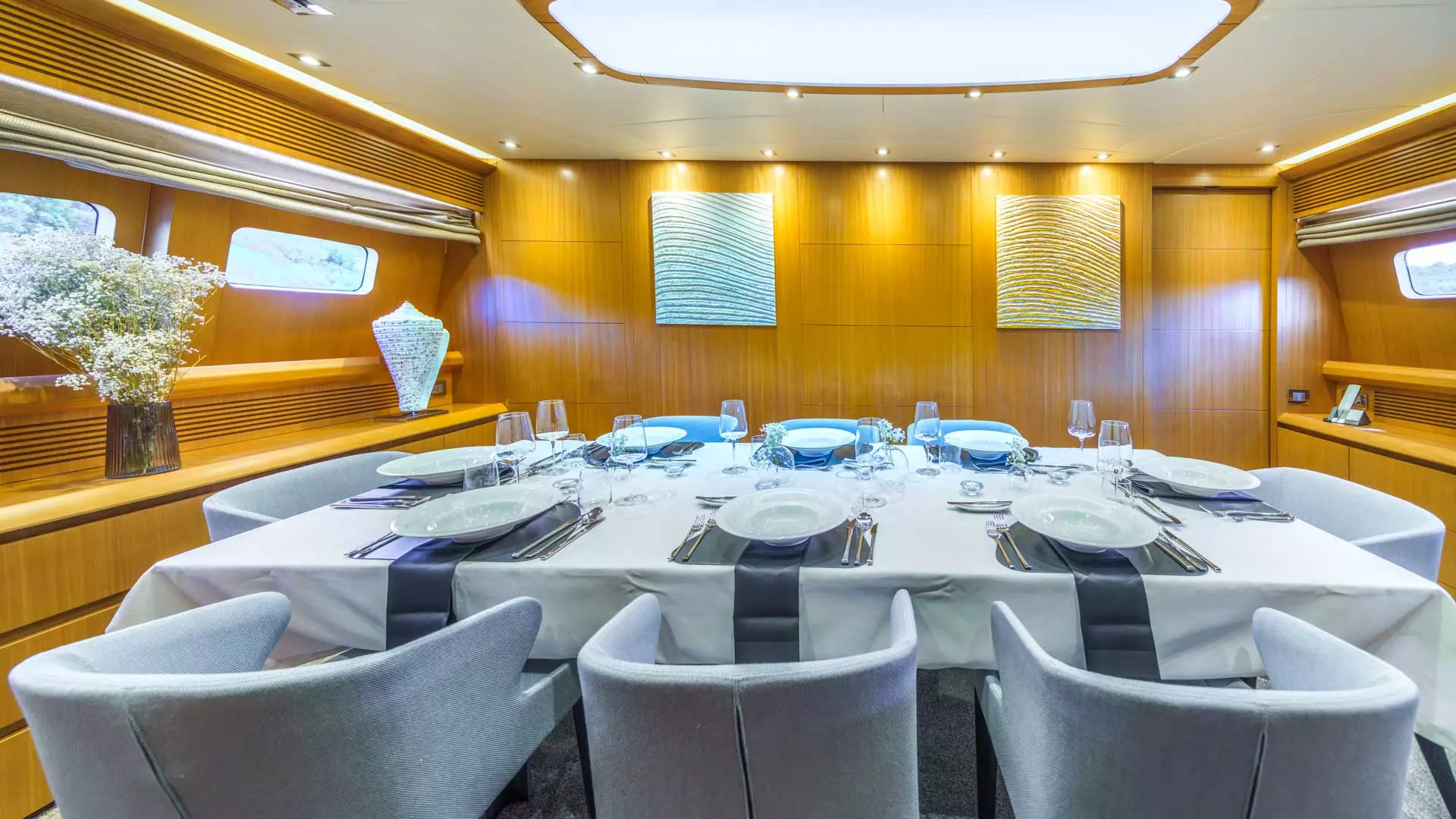 24-Cynthia-dining-setup_.jpg
