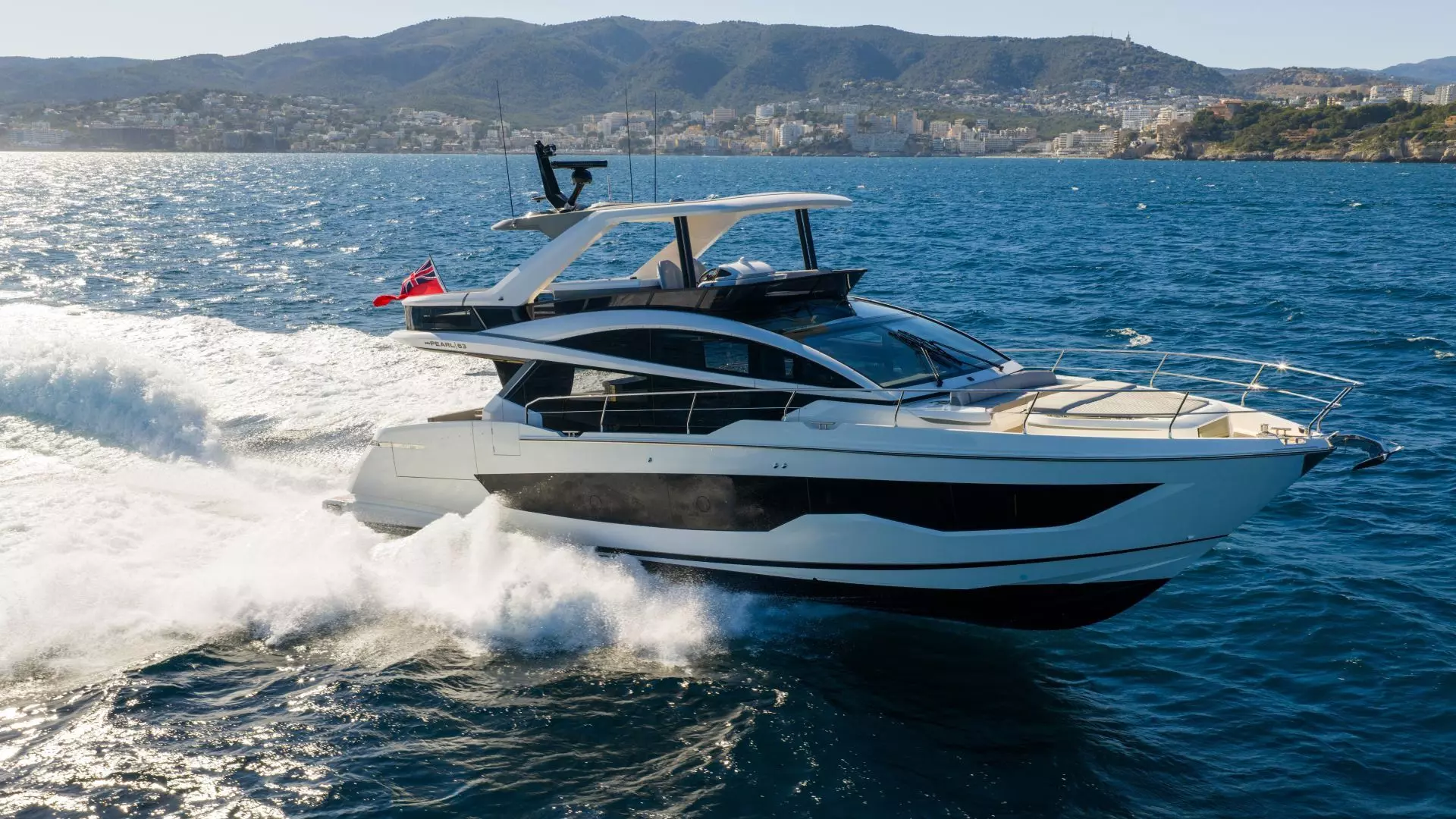 Pearl 63 side view cruising