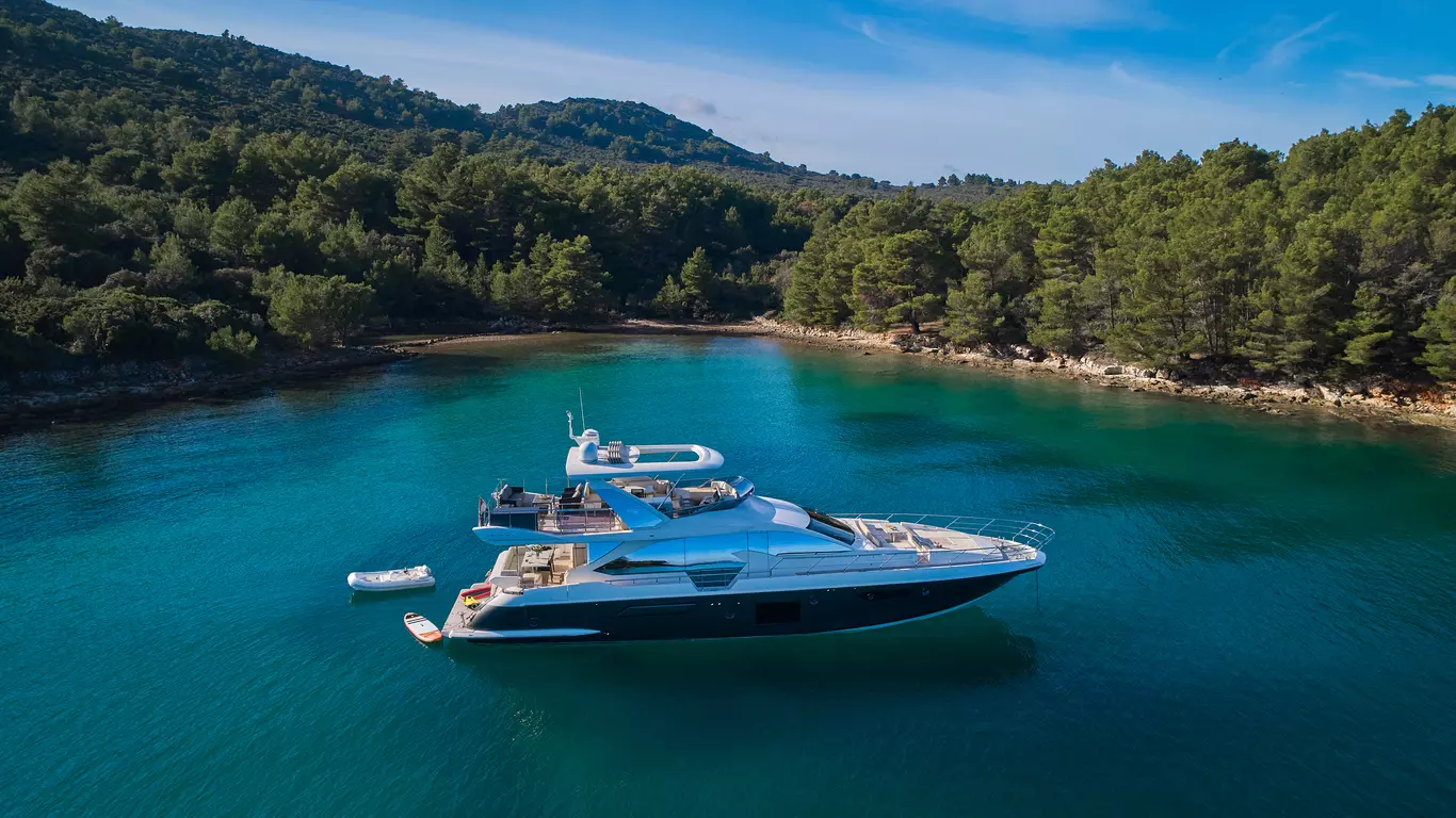 Azimut 72 Relax Air 29.jpg
