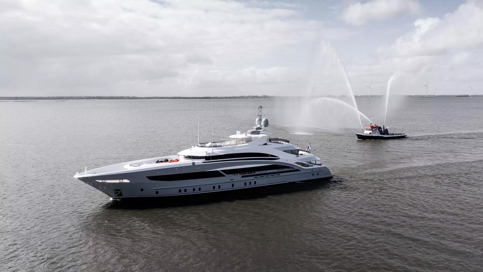 Heesen Delivers Superyacht Cinderella Noel IV