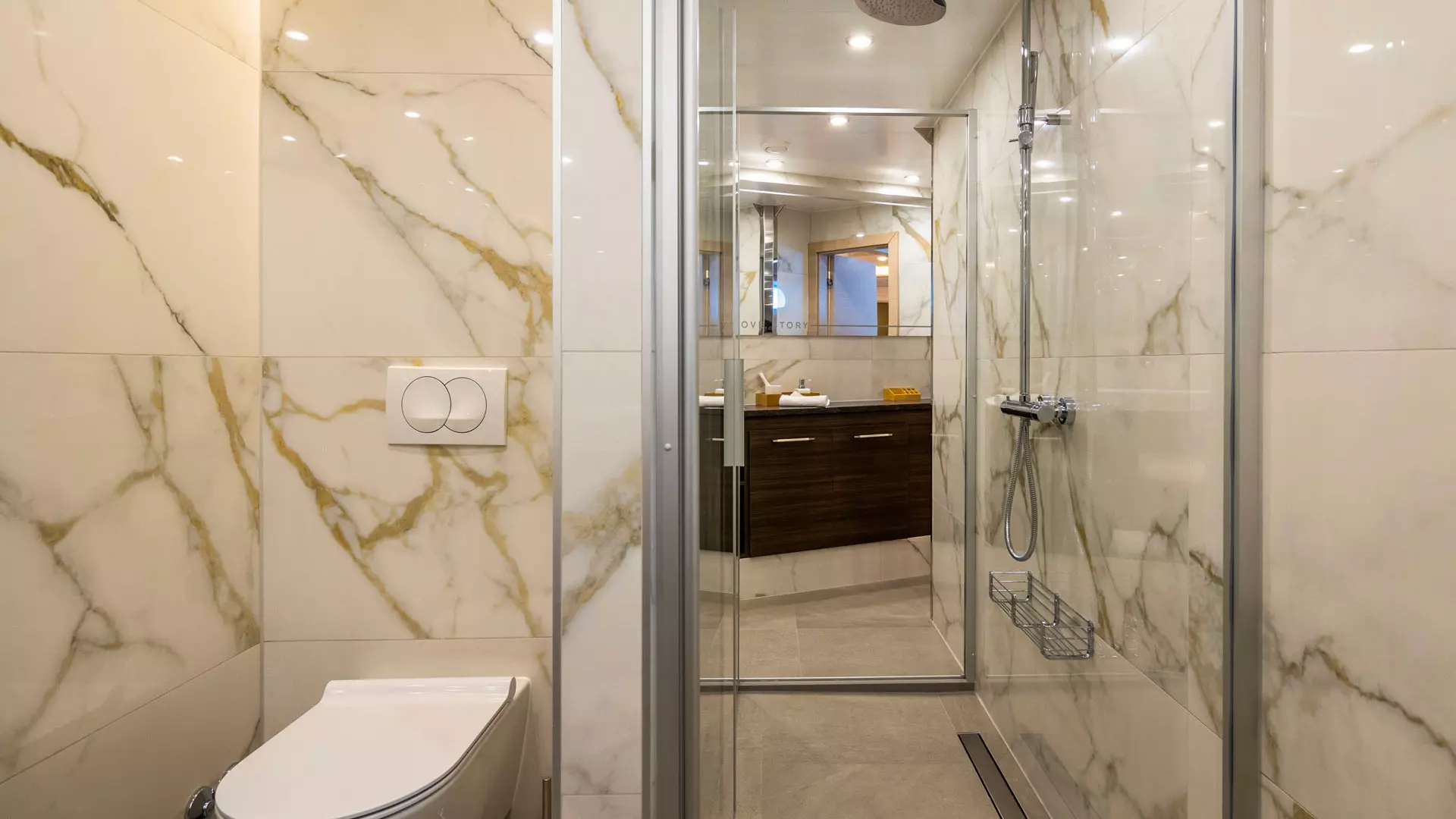 20-Love-story-VIP-toilette.jpg