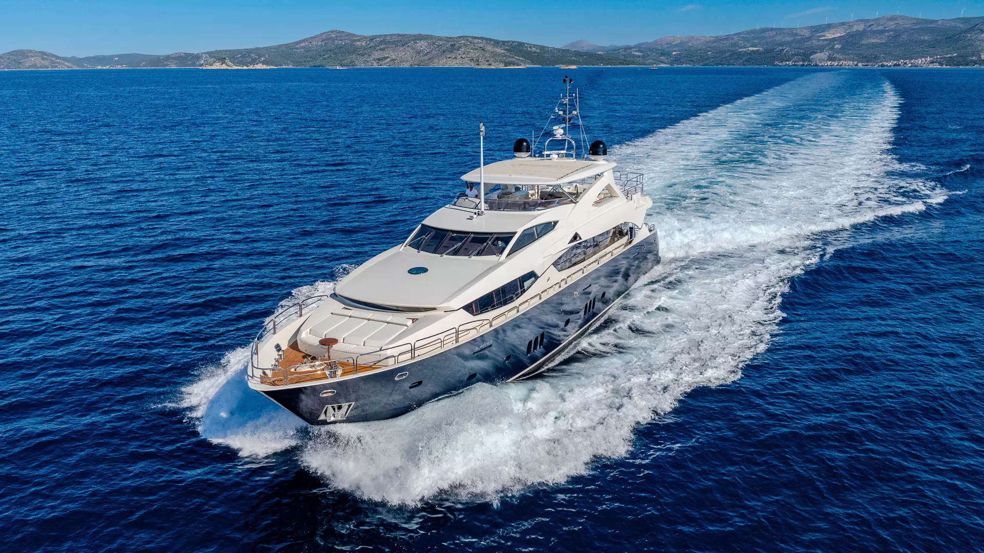 00-Arago-Cruising_.JPG