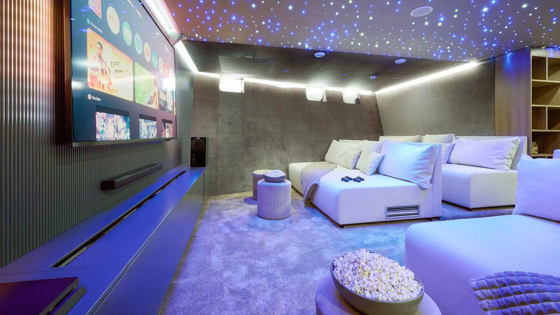 Cristal-cinema-seating-area_.jpg
