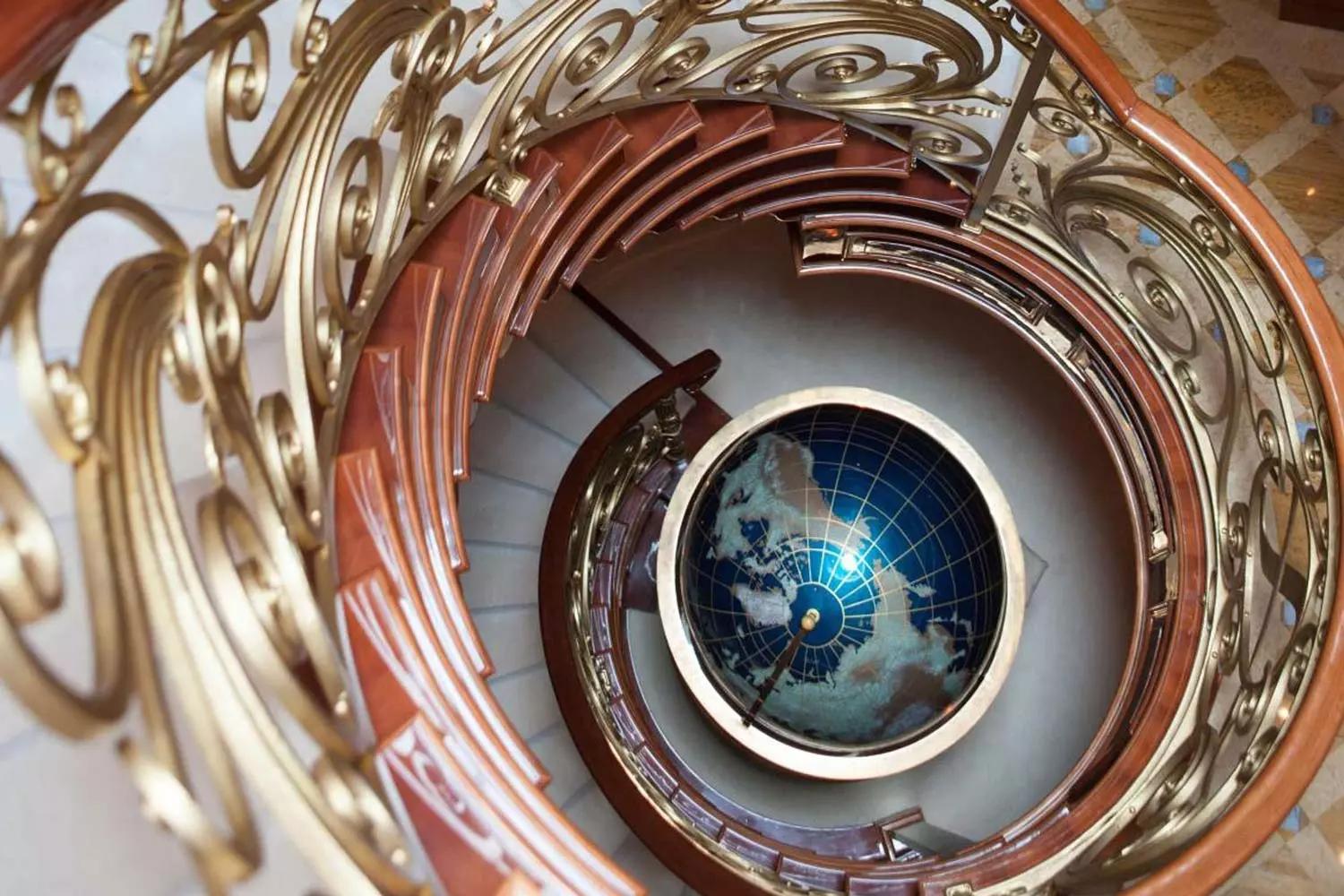 36_ST.DAVID_spiral_staircase_globe_detail.jpg