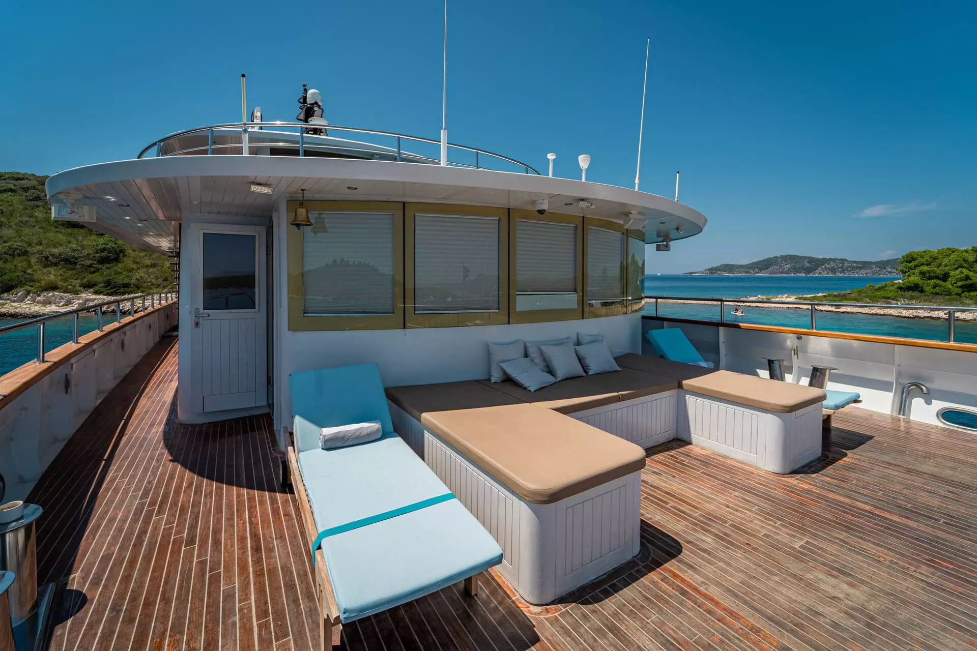 28. RIVA Lounge area - Upper deck bow.jpg