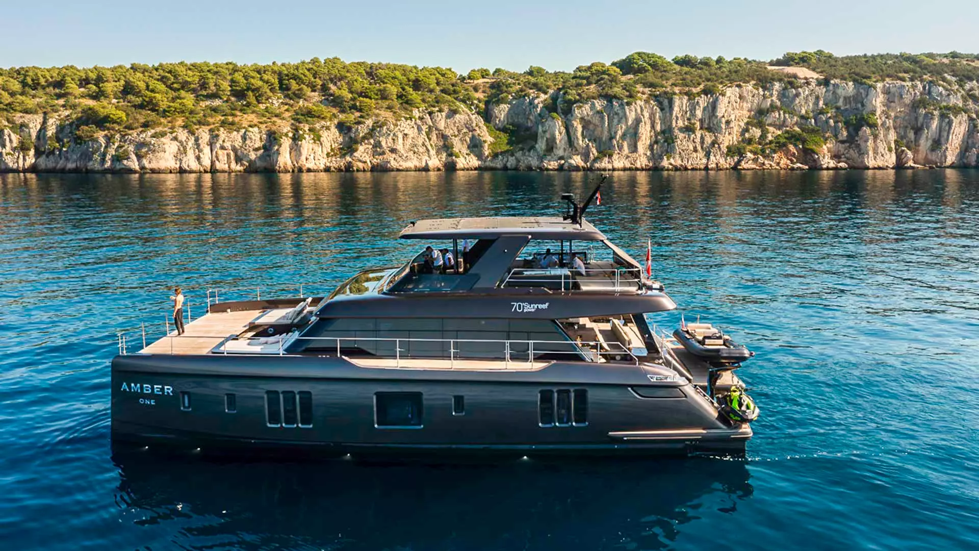 Sunreef-70-Power-Cruising.JPG