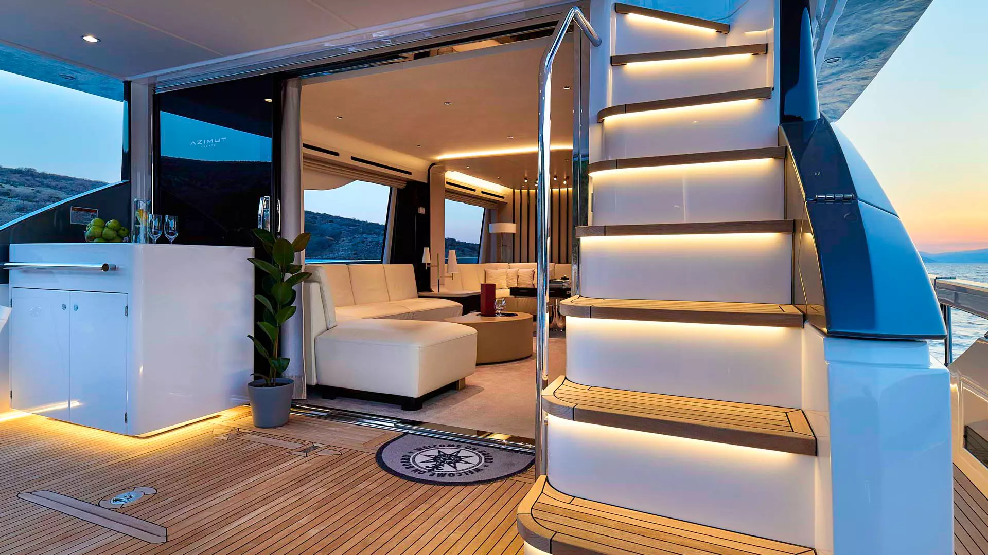 19 OMR Group salon entrance _.JPG