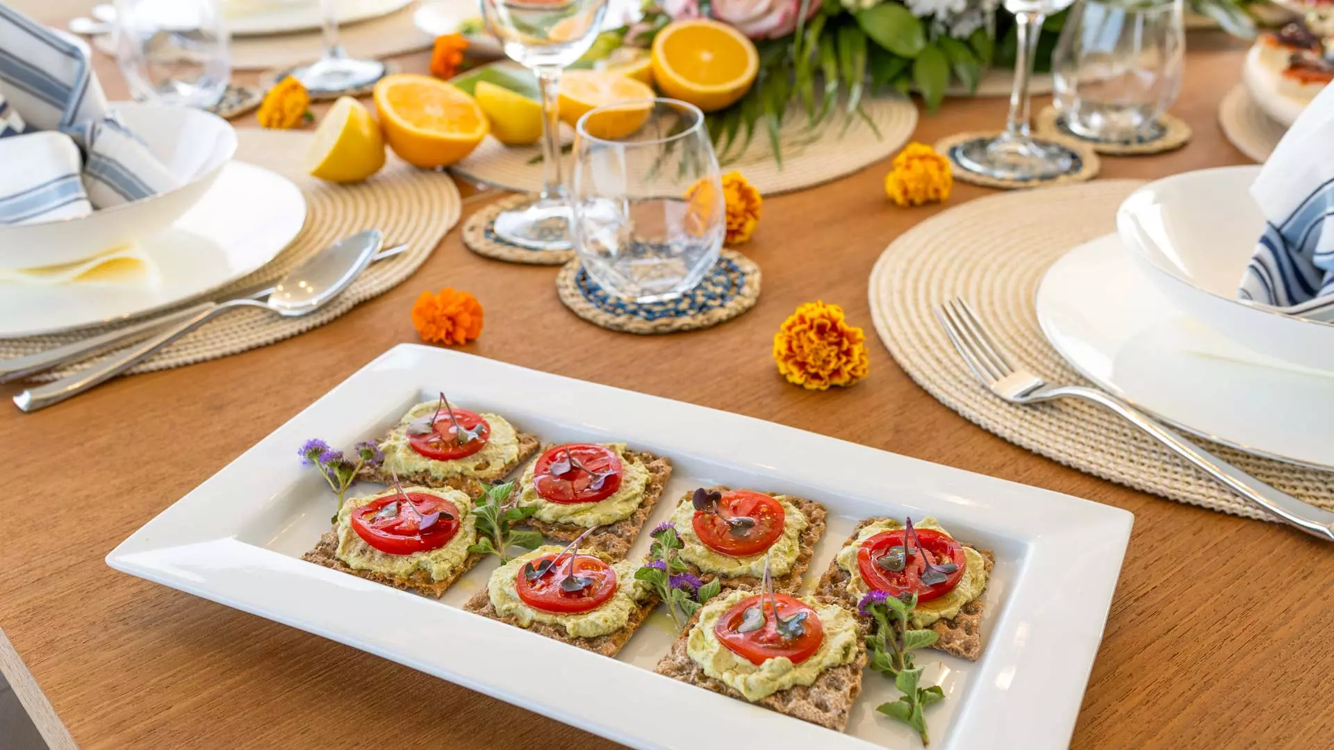 17-Morning-Star-dining_.jpg