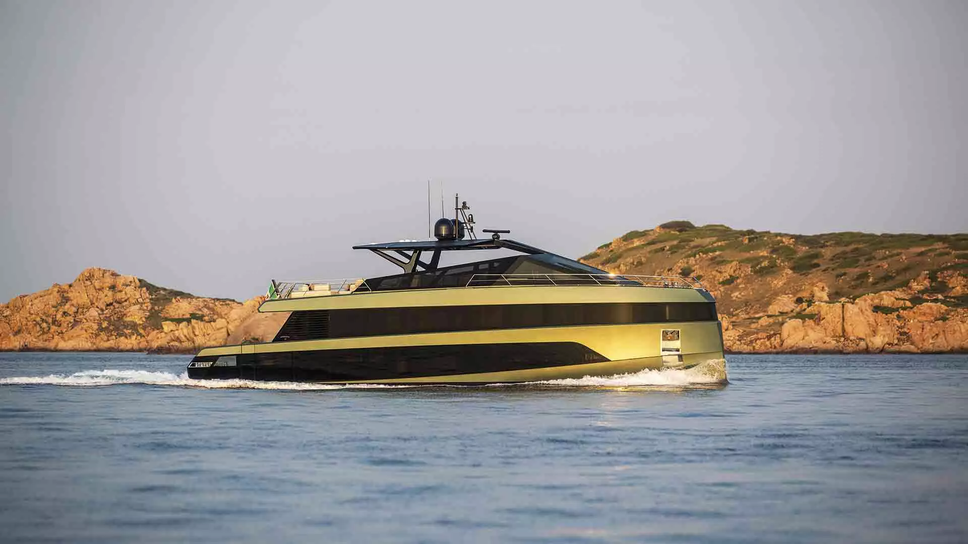 wallywhy150 Review: Yacht Ahead of Its Time