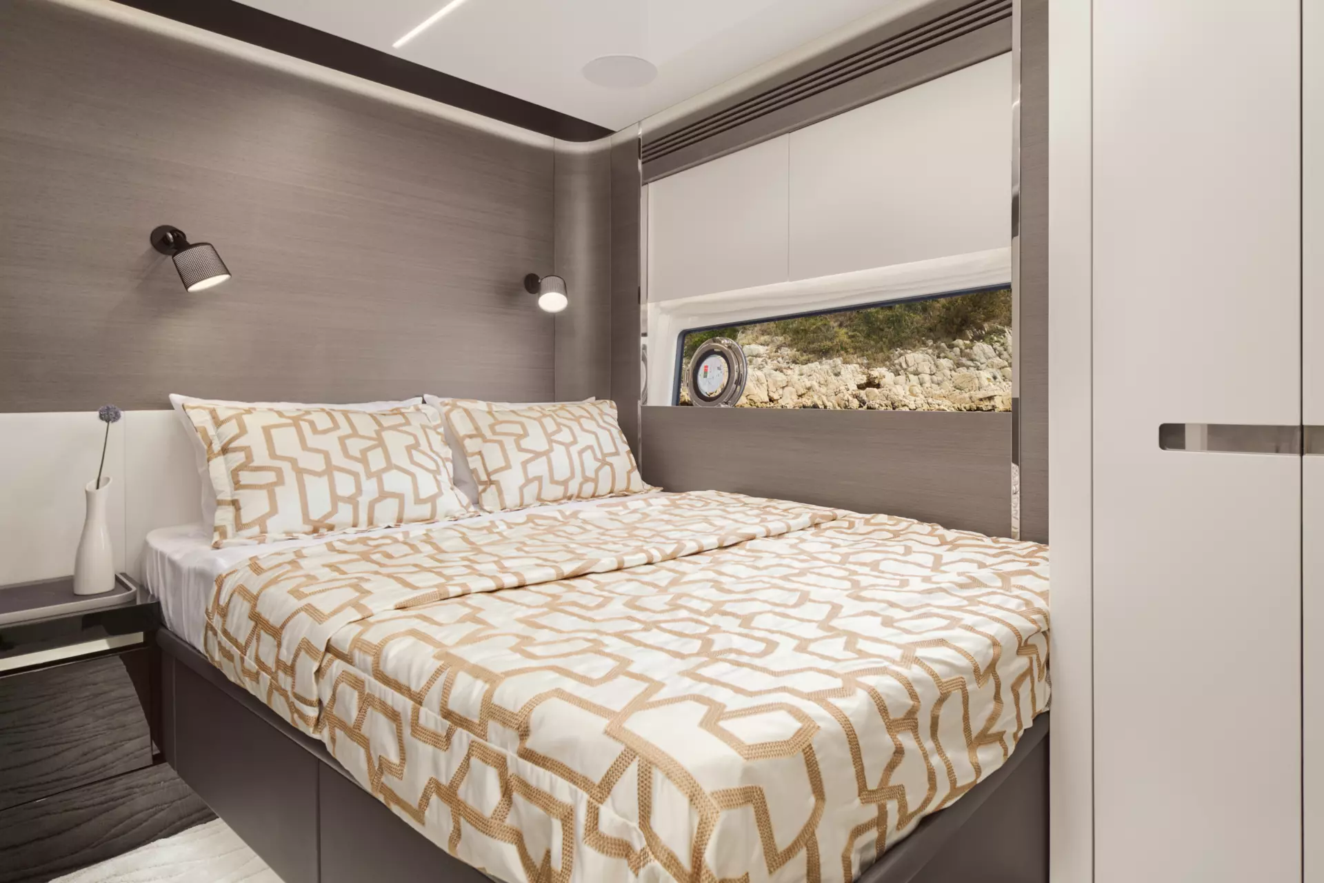 30-Myne-master-bedroom-side-view_.jpg
