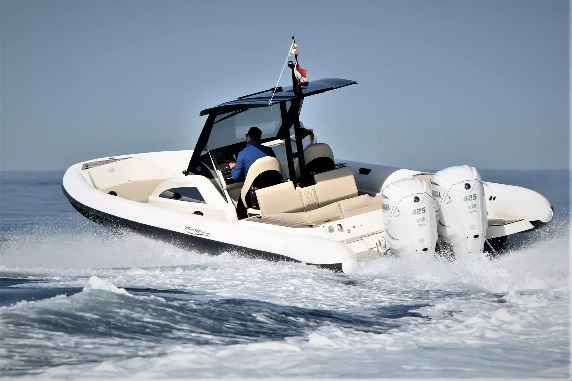 25 LEXSEA_46.Chase Tender.jpg