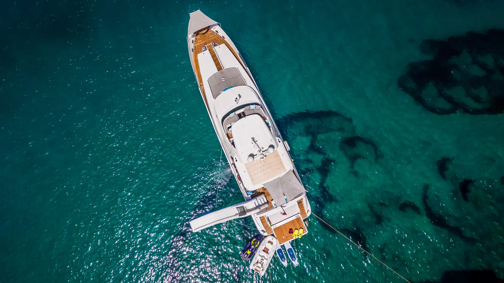 09-Ocean-Drive-from-the-air-view.jpg _ _.JPG