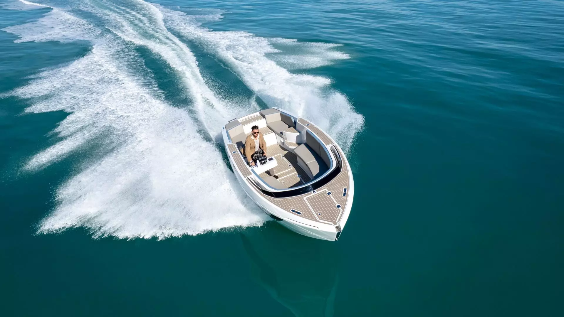Nerea NY24 Limo: Little Pearl