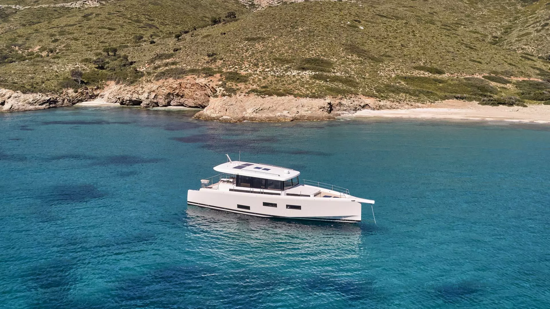 Omikron OT-60 Review: The First Model of The Promising Shipyard