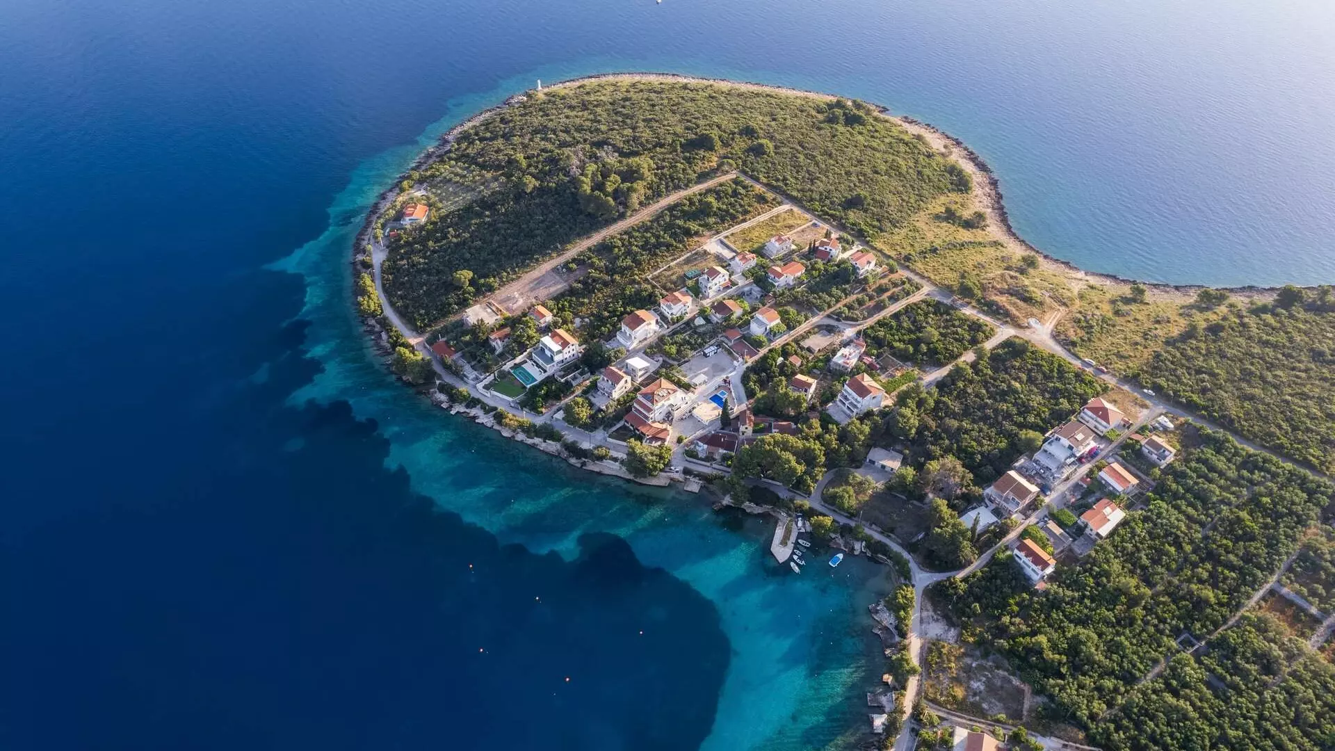Šolta: Discover Croatia's Forgotten Island Kingdom by Luxury Yacht