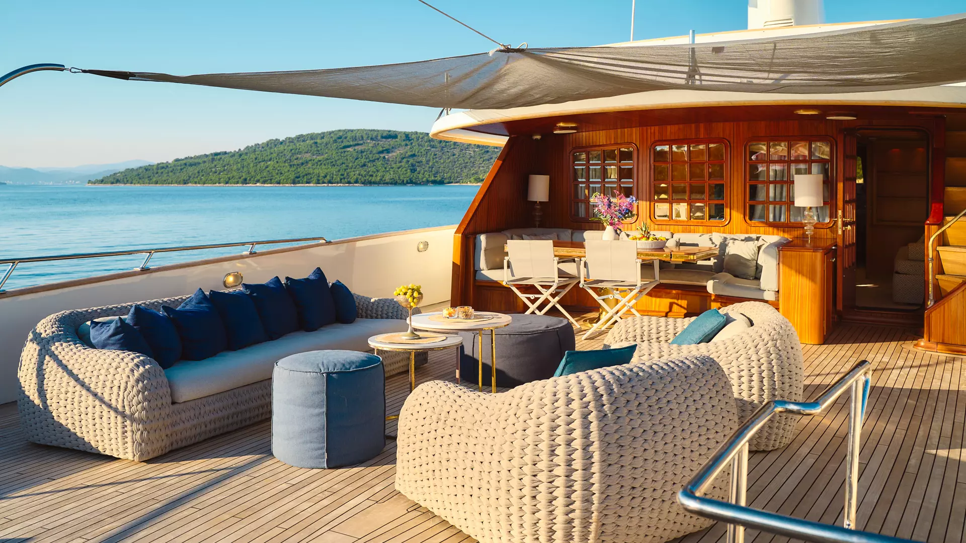 07-To-Je-To-sitting-area-sun-deck_.jpg
