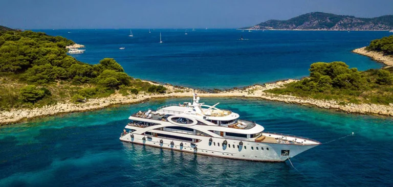 Luxury Cruisers