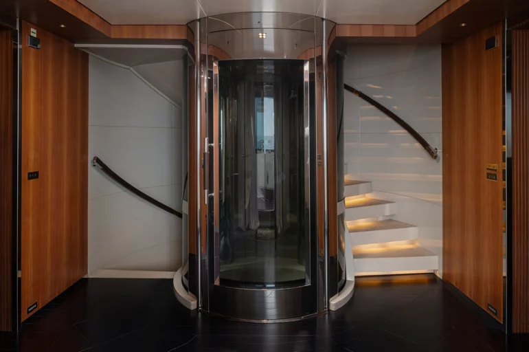 ELEVATOR