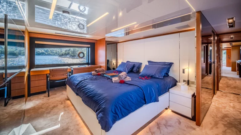 CABINS