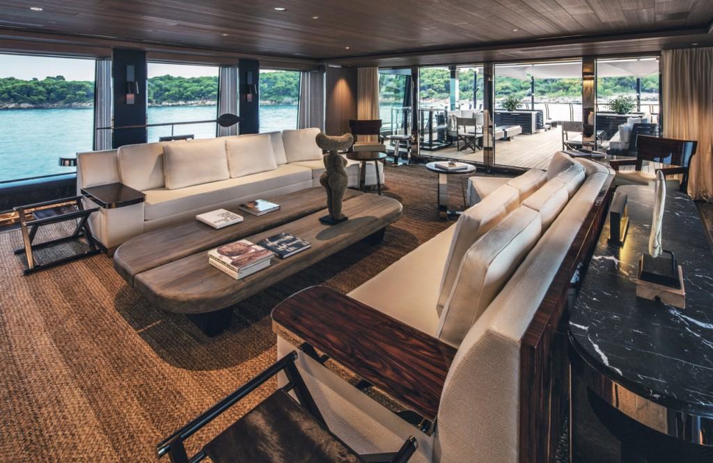 CRN yacht salon