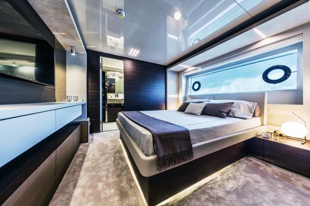 Custom Line Navetta