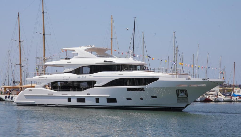 Benetti BM002 Mediterraneo 116'