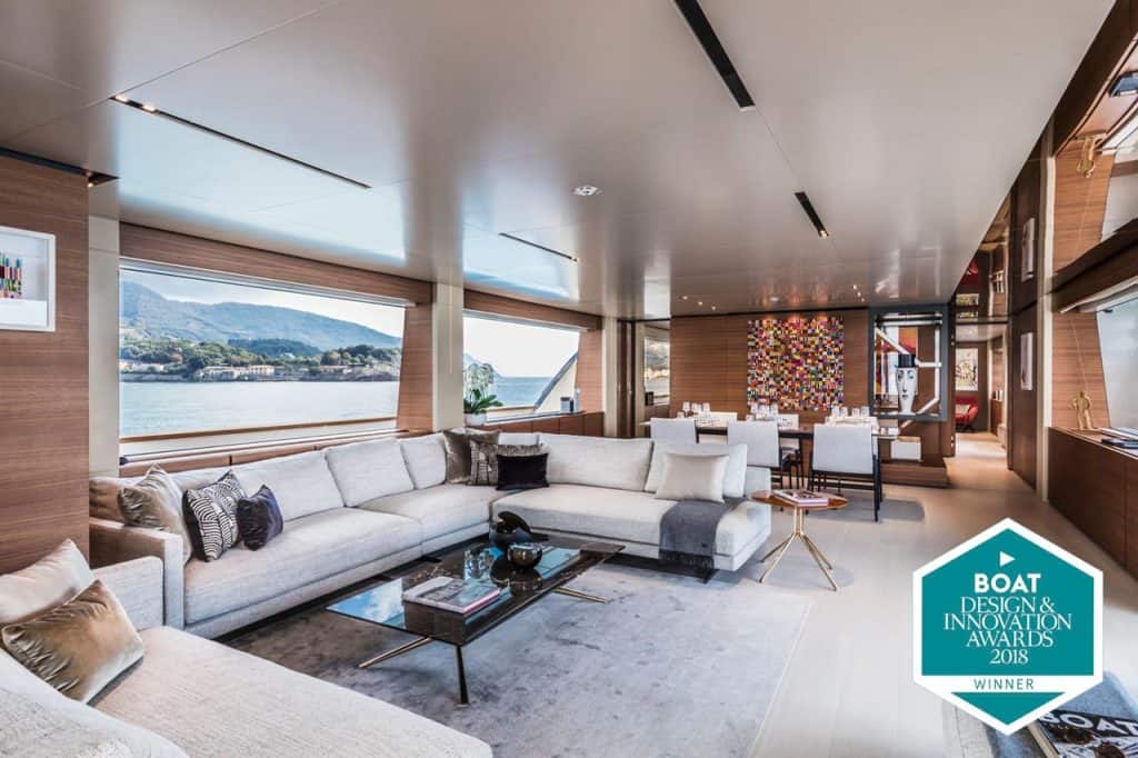 Custom Line Navetta 33 Telli